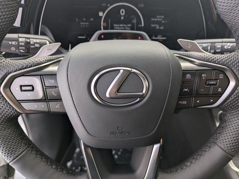 New 2026 Lexus TX 500h AWD image 13