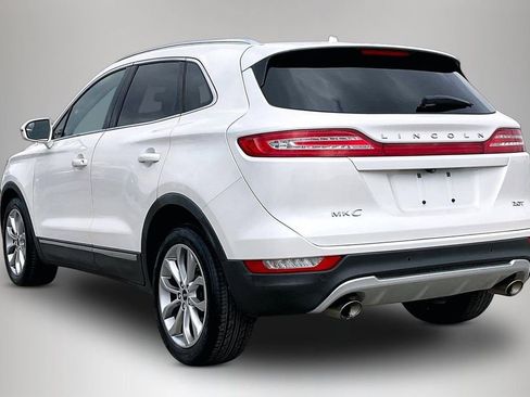 Used 2017 Lincoln MKC Select image 4