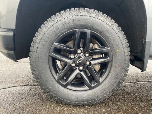 Certified 2019 Chevrolet Silverado 1500 Custom Trail Boss w/ Custom Convenience Package image 20