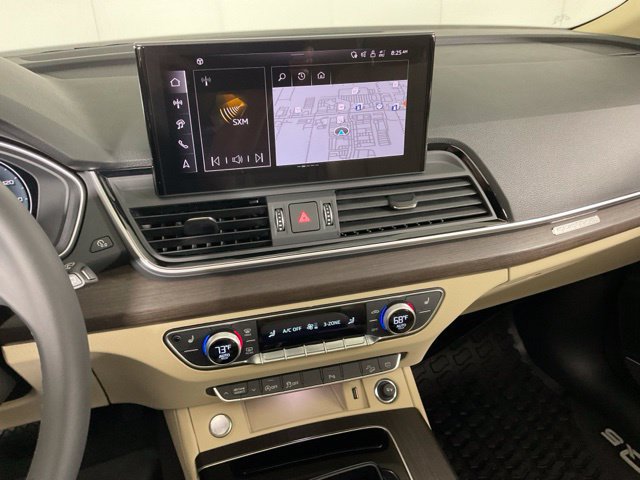 Used 2025 Audi Q5 2.0T Premium Plus AWD/4WD image 19