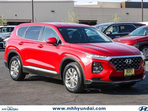 Used 2019 Hyundai Santa Fe SE AWD/4WD image 5