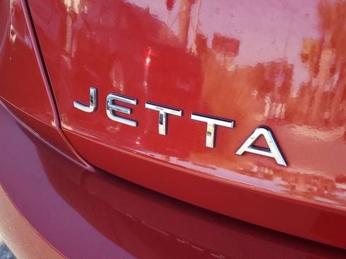 Used 2024 Volkswagen Jetta SEL FWD image 6
