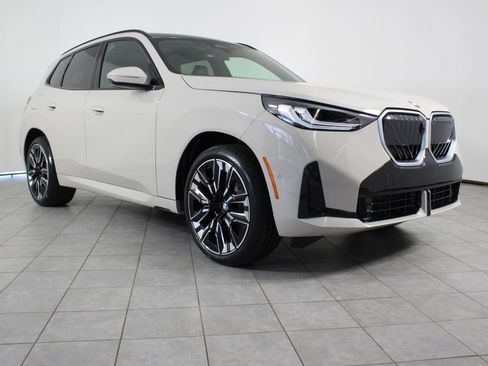 New 2026 BMW X3 xDrive30 image 6