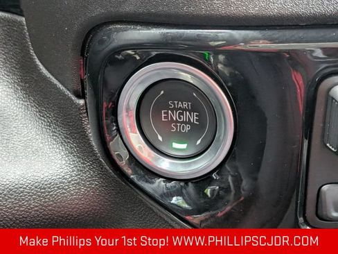 Used 2025 GMC Sierra 1500 Elevation AWD/4WD image 26