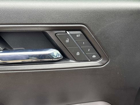 Certified 2026 GMC Canyon AT4 w/ AT4 Premium Package AWD/4WD image 13