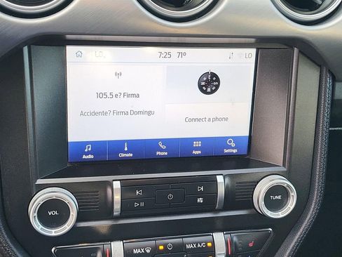 Used 2020 Ford Mustang Premium image 6