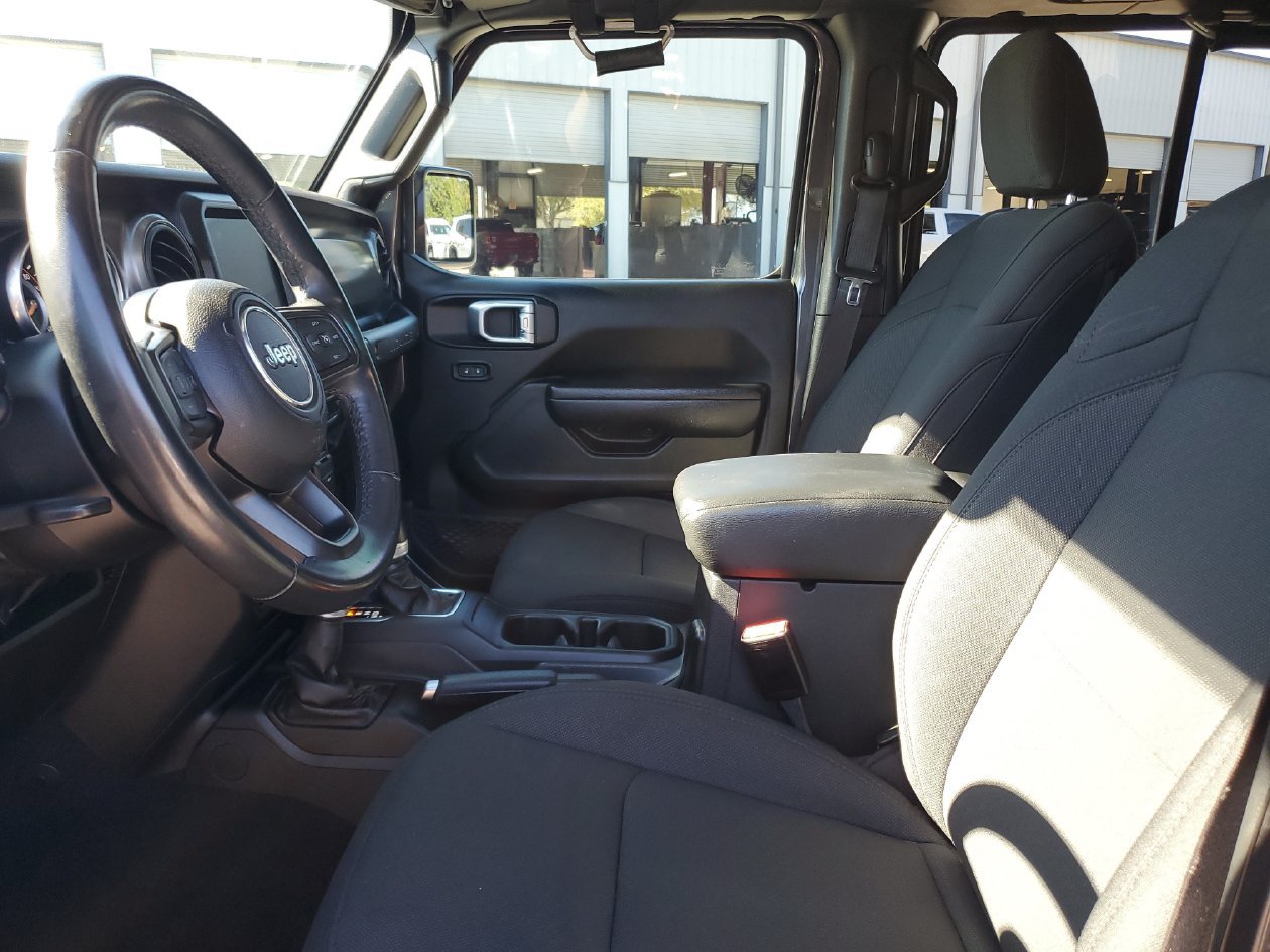 Used 2022 Jeep Wrangler Unlimited Sport AWD/4WD image 17
