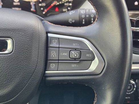 Used 2022 Jeep Compass Limited w/ Sun and Sound Group image 31