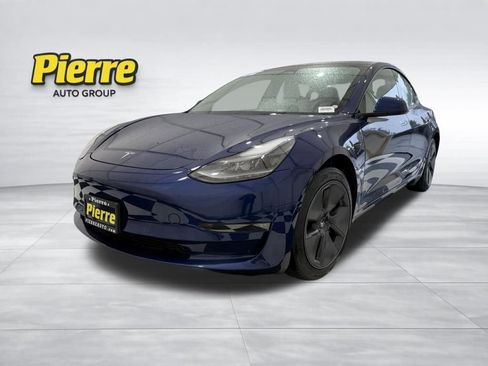 Used 2022 Tesla Model 3 Long Range image 1