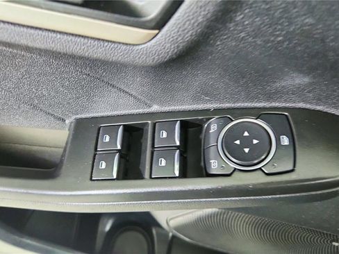 Used 2022 Ford Escape SE w/ Convenience Package image 29