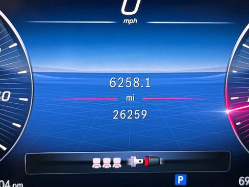 Certified 2024 Mercedes-Benz GLC 300 image 36