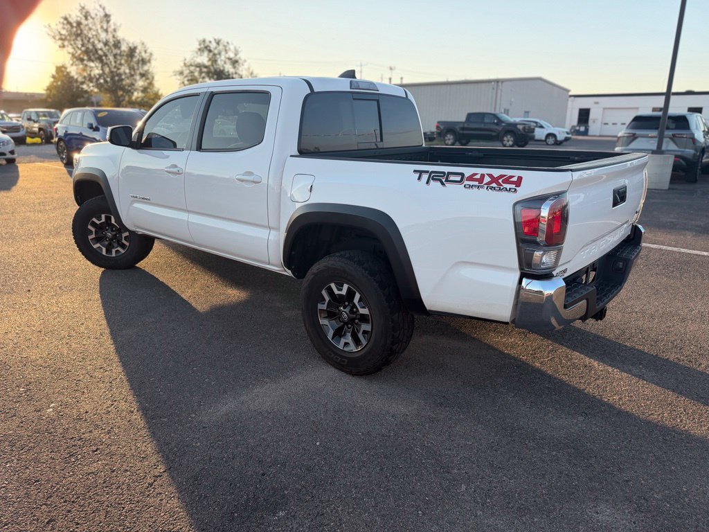 Used 2020 Toyota Tacoma TRD Off-Road AWD/4WD image 5