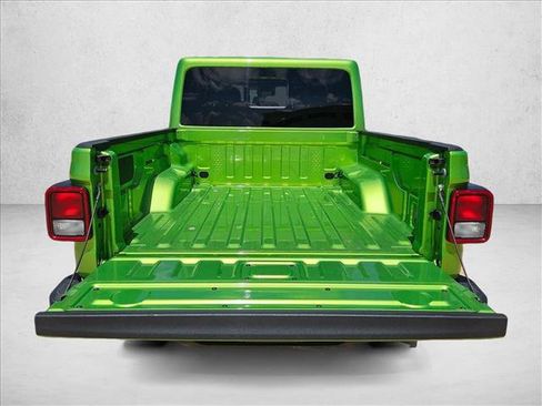Used 2025 Jeep Gladiator Sport AWD/4WD image 6