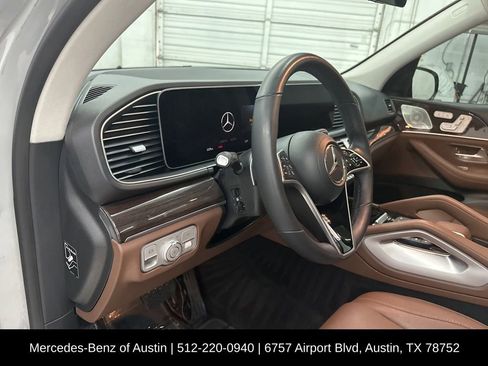 Used 2024 Mercedes-Benz GLE 350 4MATIC image 10