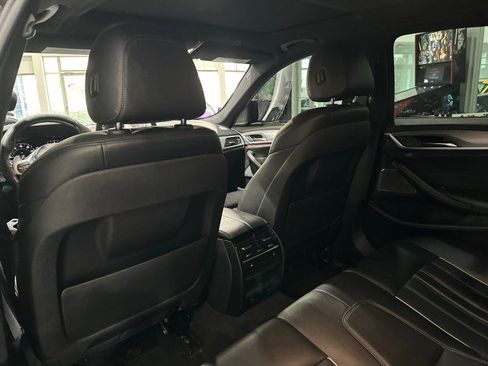 Used 2018 BMW 540i xDrive w/ M Sport Package AWD/4WD image 42