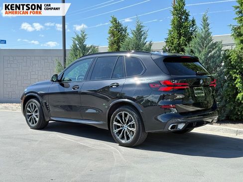 Used 2026 BMW X5 xDrive40i w/ M Sport Package AWD/4WD image 5