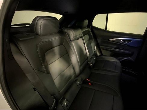 Used 2025 Chevrolet Equinox EV LT w/ Convenience Package image 22