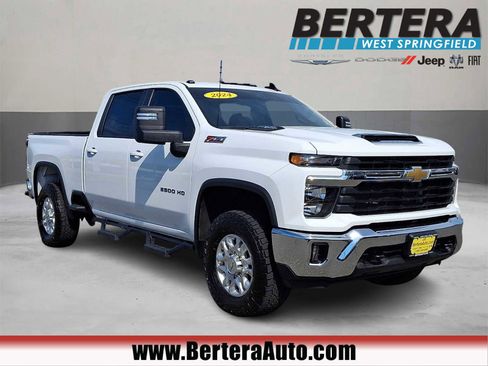 Used 2024 Chevrolet Silverado 2500 LT w/ All Star Edition AWD/4WD image 1