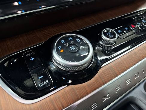 New 2026 Ford Expedition Max King Ranch image 28