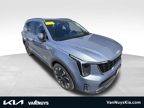 Used 2024 Kia Sorento SX FWD image 1