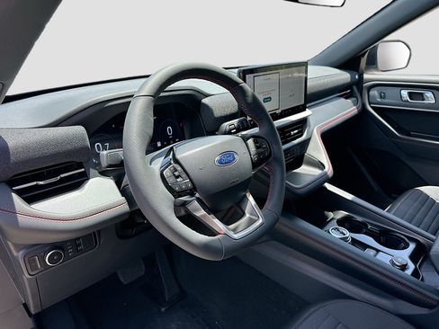 New 2026 Ford Explorer ST-Line RWD image 6