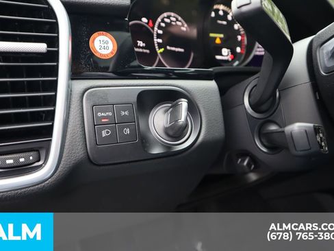 Used 2022 Porsche Cayenne E-Hybrid Coupe image 27