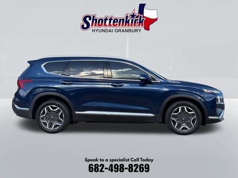Used 2023 Hyundai Santa Fe Limited FWD image 5