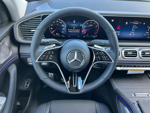 New 2026 Mercedes-Benz GLE 350 4MATIC image 16