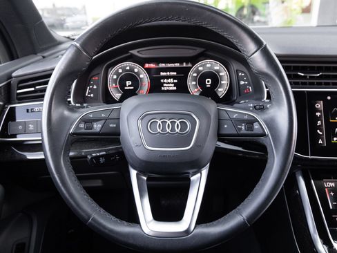 Used 2022 Audi Q7 2.0T Premium Plus w/ Premium Plus Package AWD/4WD image 13