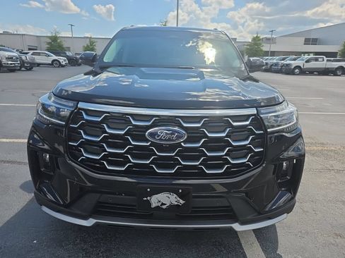 Certified 2025 Ford Explorer Platinum w/ Ultimate Package AWD/4WD image 3