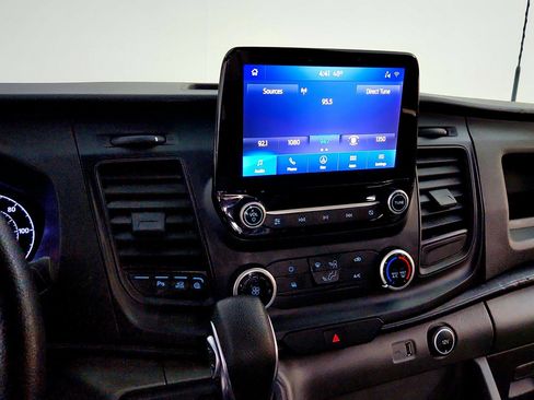 Used 2020 Ford Transit 150 Low Roof RWD image 27