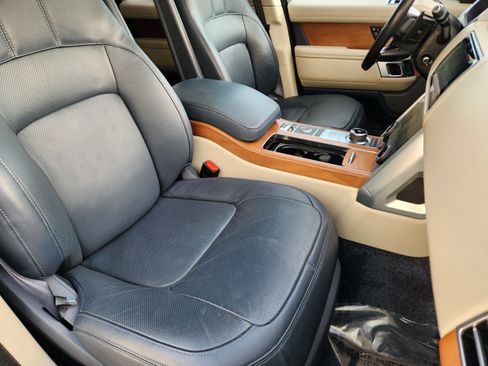 Used 2020 Land Rover Range Rover HSE AWD/4WD image 8