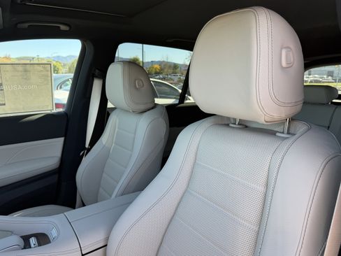New 2025 Mercedes-Benz GLE 580 4MATIC image 19