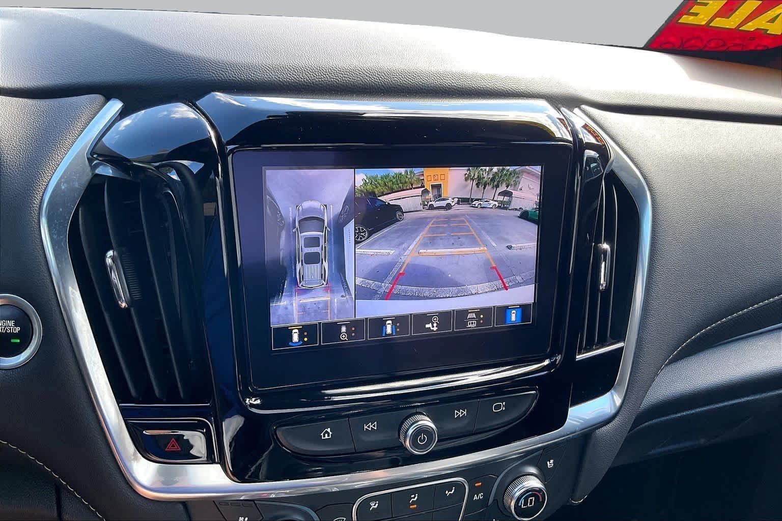 Used 2022 Chevrolet Traverse Premier w/ Redline Edition AWD/4WD image 21
