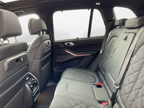 New 2026 BMW X5 M60i image 13