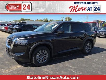 New 2025 Nissan Pathfinder S