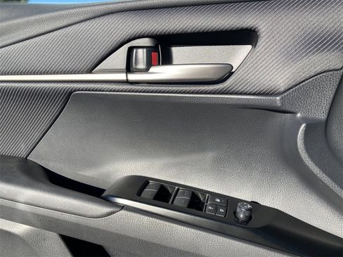 New 2026 Toyota Camry SE image 14