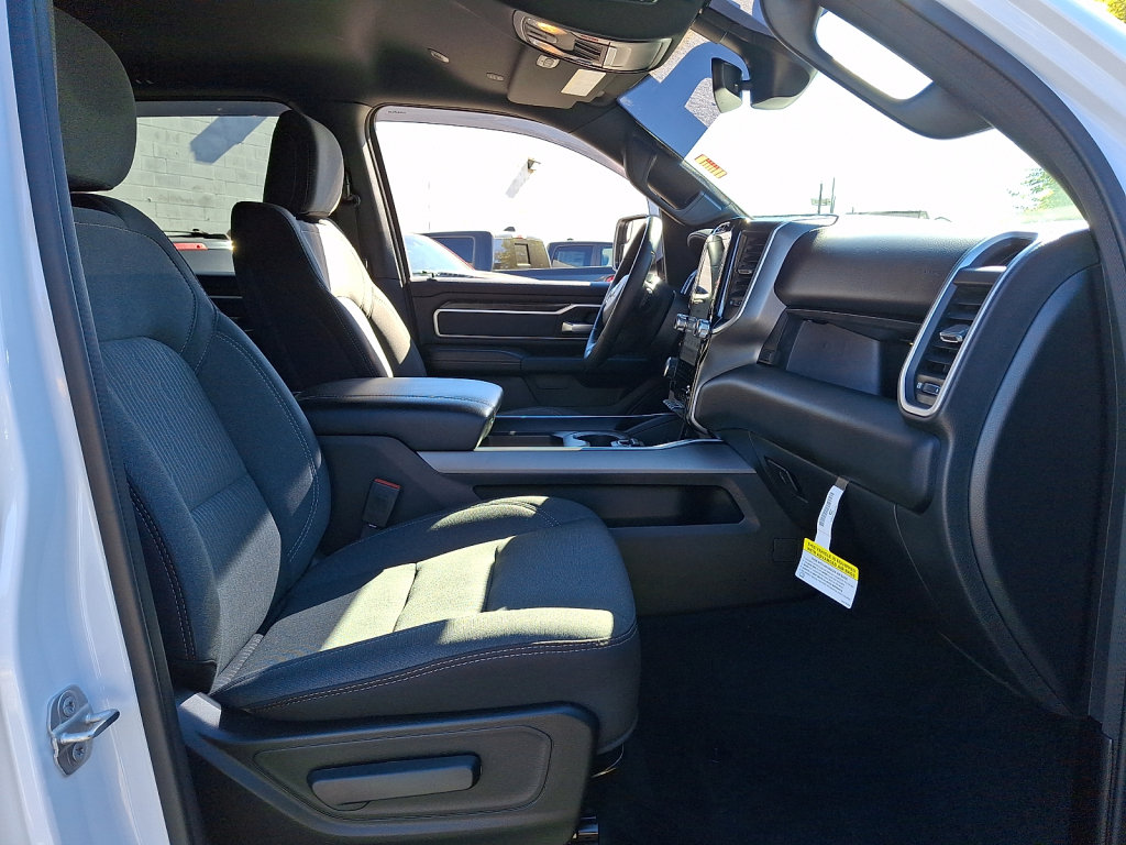 Used 2023 RAM 1500 Big Horn AWD/4WD image 12