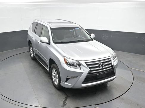 Used 2017 Lexus GX 460 w/ Navigation Package AWD/4WD image 31
