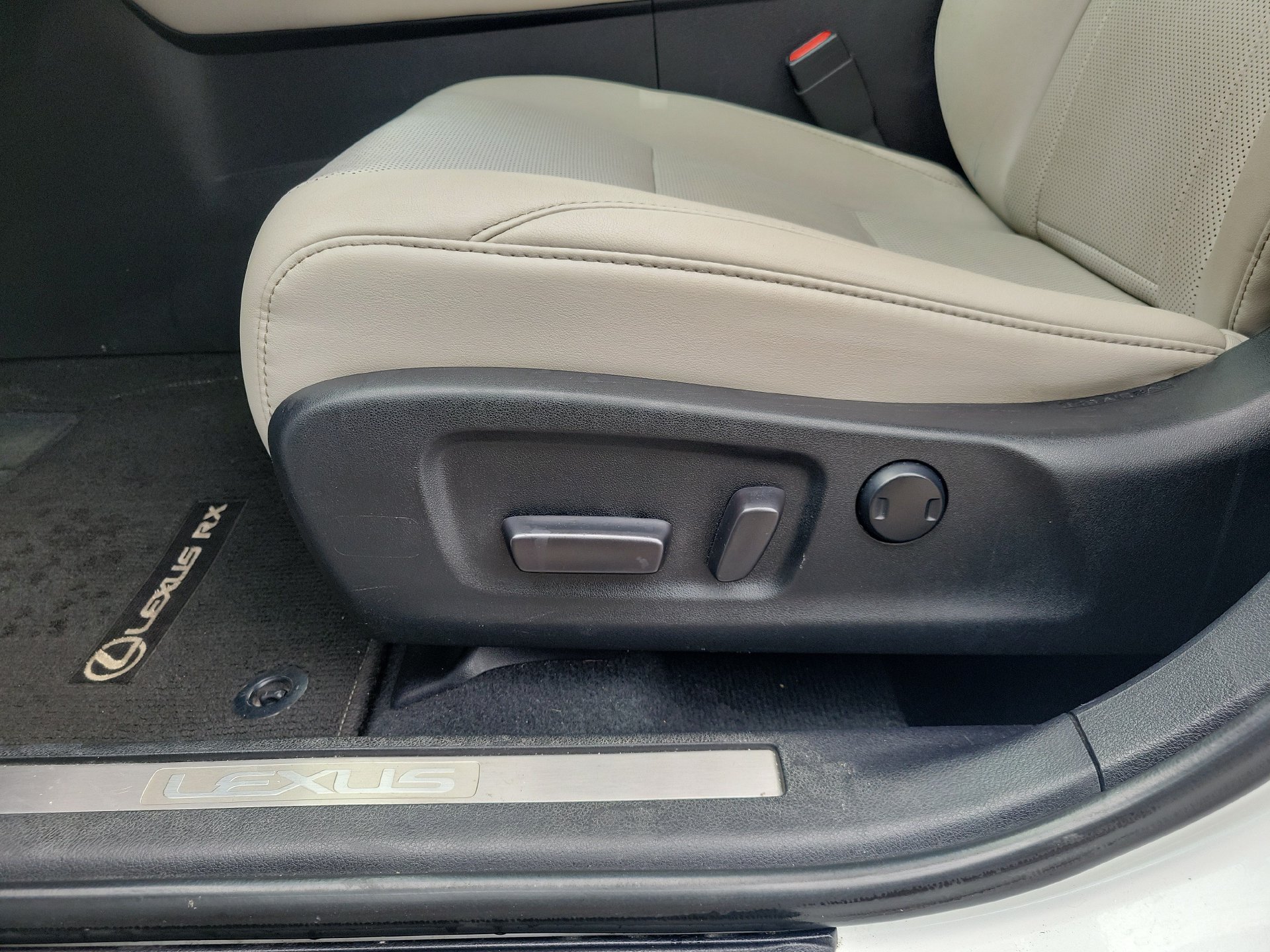 Used 2021 Lexus RX 350 FWD w/ Premium Package image 30