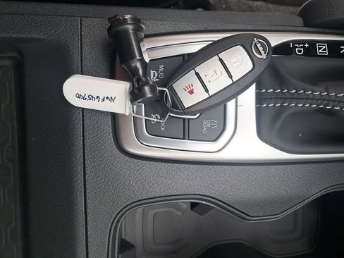 New 2026 Nissan Frontier SV w/ Tow Package image 30