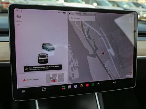 Used 2018 Tesla Model 3 Long Range RWD image 26