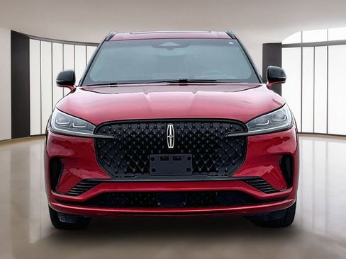 Used 2025 Lincoln Aviator Reserve w/ Equipment Group 201A AWD/4WD image 3