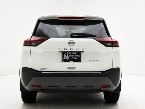 Used 2023 Nissan Rogue SV w/ SV Premium Package image 8