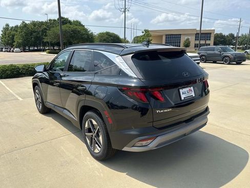 New 2026 Hyundai Tucson SEL FWD image 8