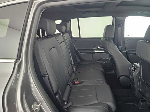 New 2026 Mercedes-Benz GLB 250 image 12