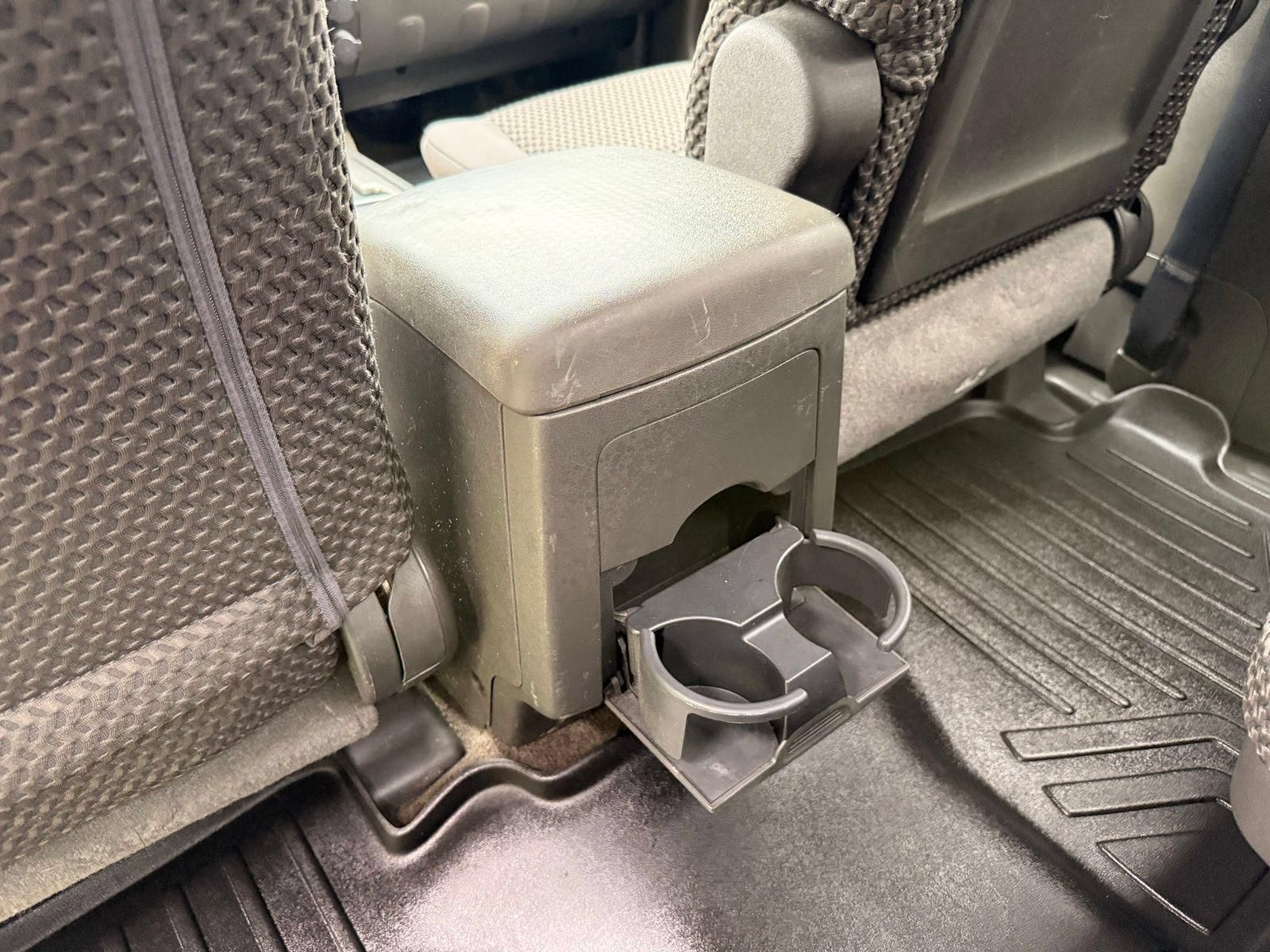 Used 2013 Nissan Frontier SV RWD image 25