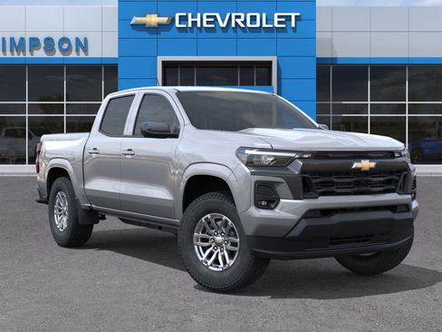 New 2025 Chevrolet Colorado LT w/ LT Convenience Package image 31
