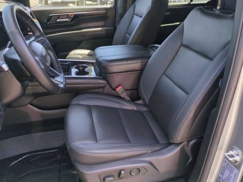 Used 2025 Chevrolet Tahoe Z71 w/ Z71 Off-Road Package AWD/4WD image 26