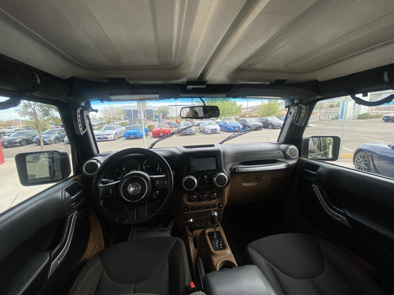 Used 2017 Jeep Wrangler Unlimited Sahara w/ Connectivity Group AWD/4WD image 24
